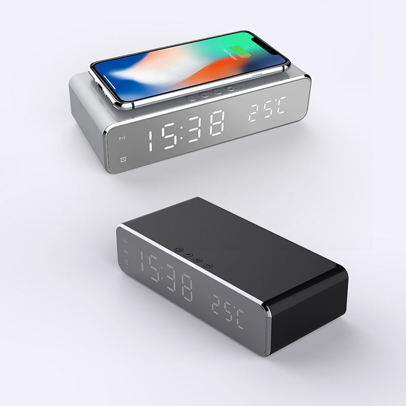 „LED Elektrischer Wecker mit Wireless Charger – Digitaler Tischwecker mit Thermometer, HD Spiegelanzeige & Uhr für Schreibtischdeko“